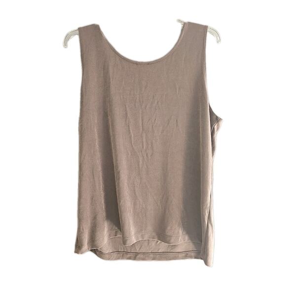 NWT Chico's Travelers Tan Scoop Neck Reversible Sleeveless Tank Top Womans Sz 3 - Picture 2 of 6